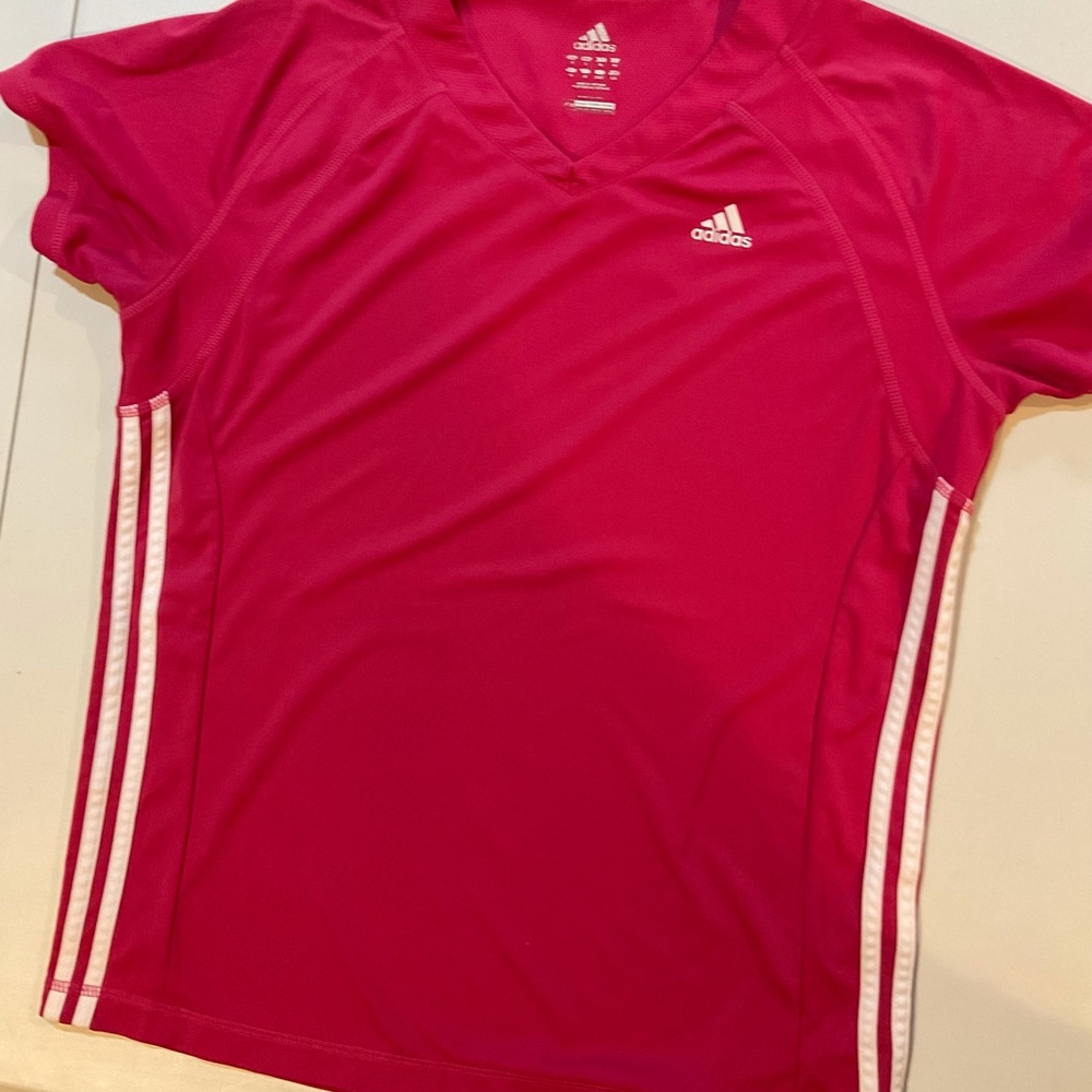 Adidas short sleeve tee. Large